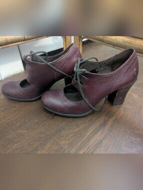 Born Burgundy Lace-Up Mary Jane Block Heel Pumps 7.5